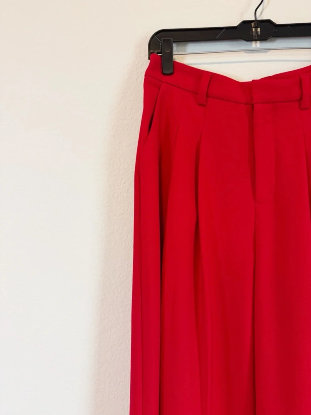 Anthropologie Maeve The Avery Red Wide-Leg Pleated Trousers Size 6 - Picture 3 of 9